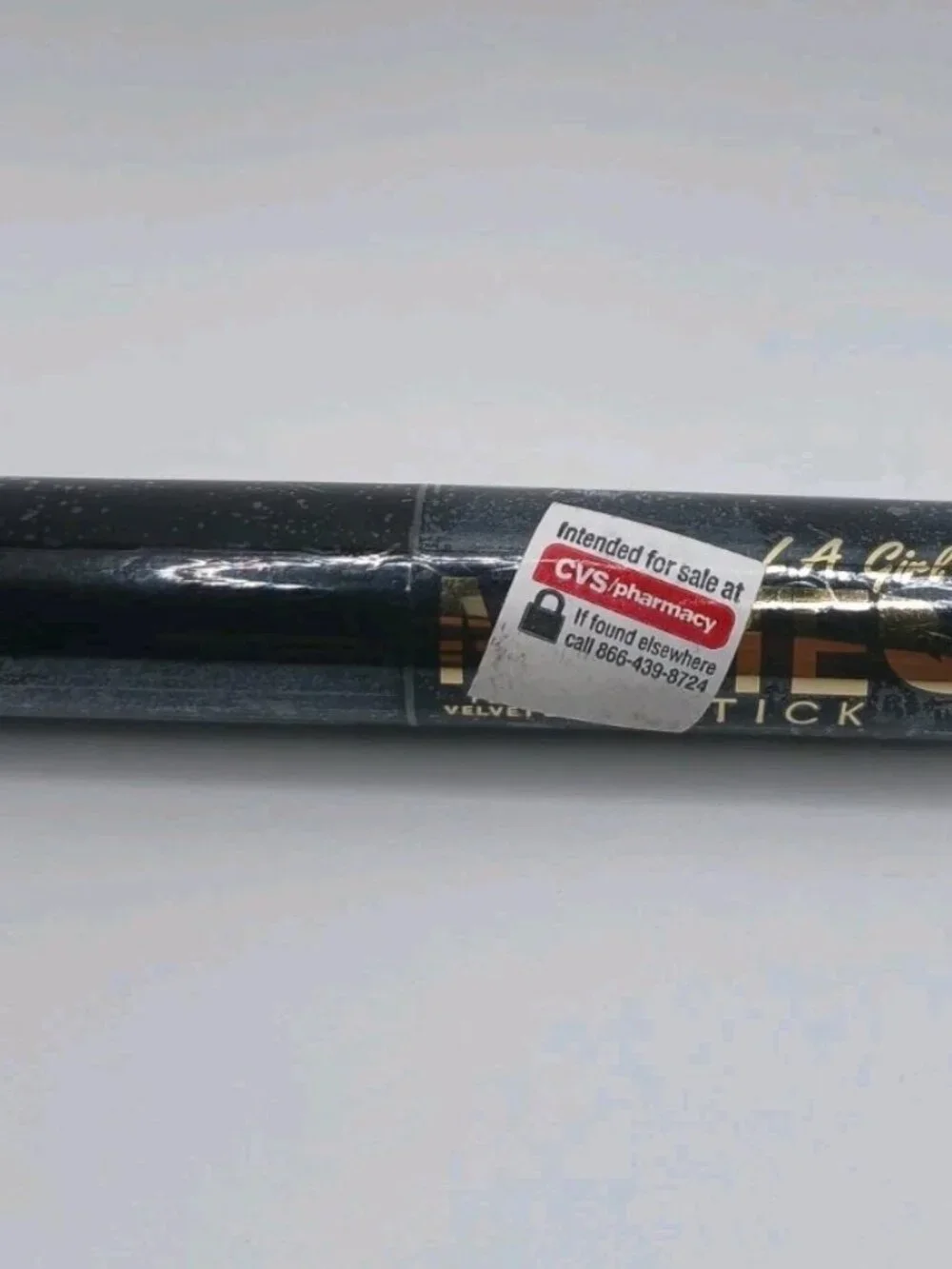 L.A. Girl Matte Flat Finish Velvet Lipstick, shade #GLC812 Snuggle